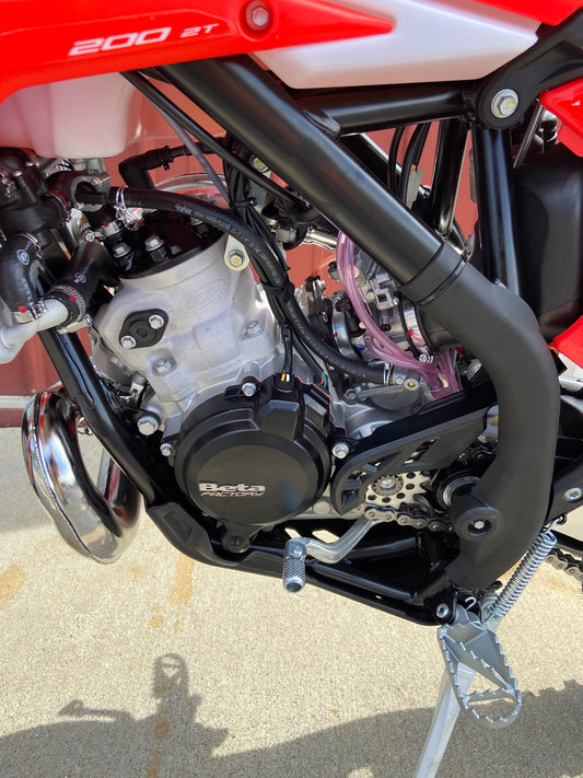 2027 Beta Xtrainer 200