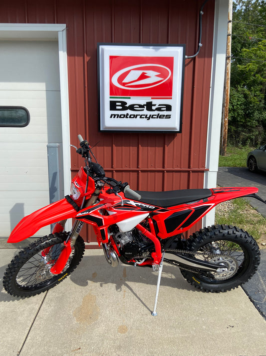 2027 Beta 200RR X-Pro