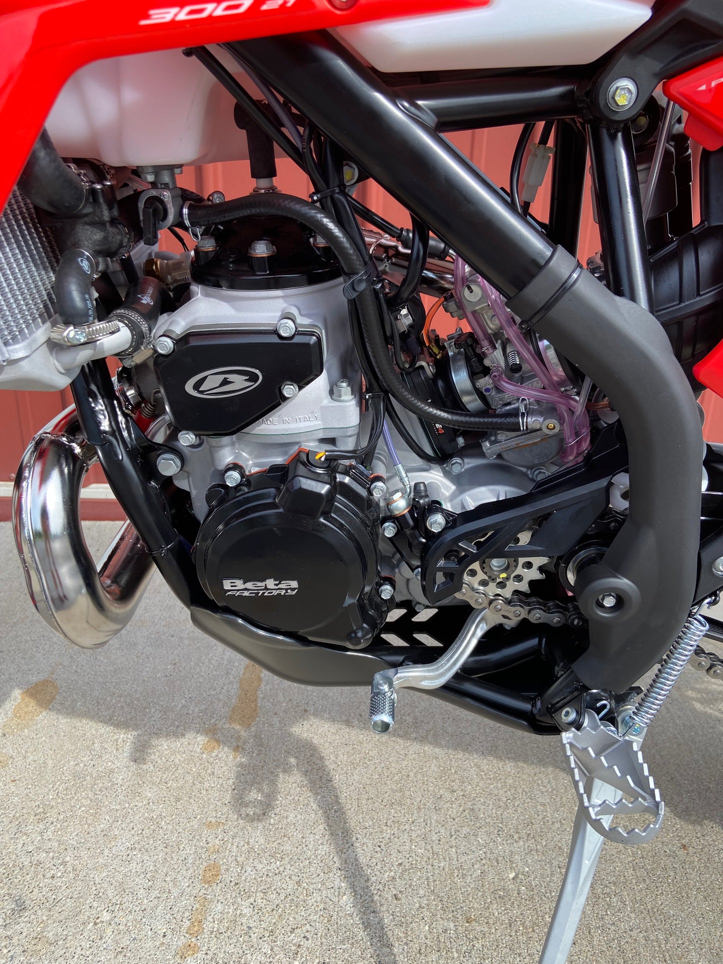 2027 Beta Xtrainer 300 Lowboy